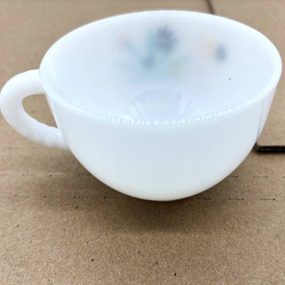 Vtg Federal Milk Glass Atomic Flower Patio Snack Set Plates Tea Cups 8pc MCM 50s - Picture 8 of 13